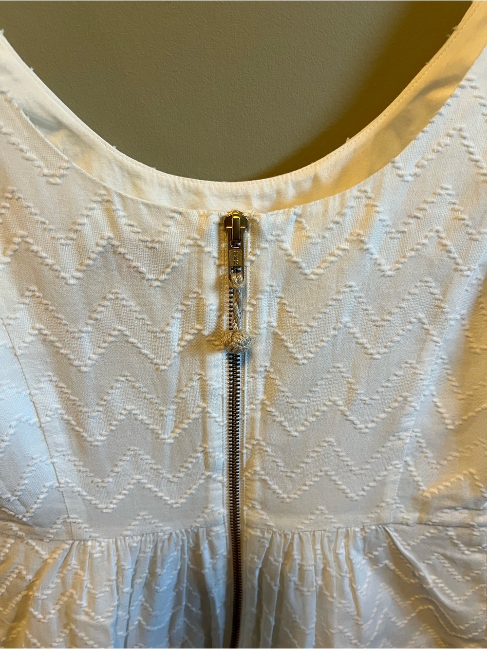 Vineyard Vines White Eyelet Dress - Picture 8 of 8
